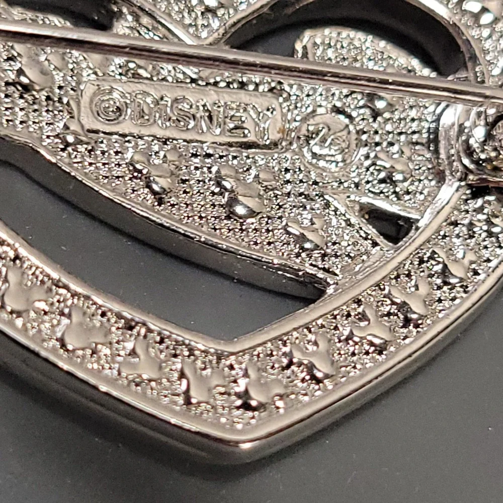 Swarovski Disney Brooch Mickey Mouse Heart Pin Silver Tone Red Crystal Jewelry